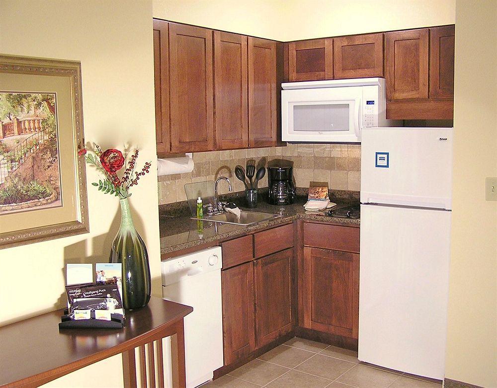 Staybridge Suites Harrisburg-Hershey By Ihg Ruang foto